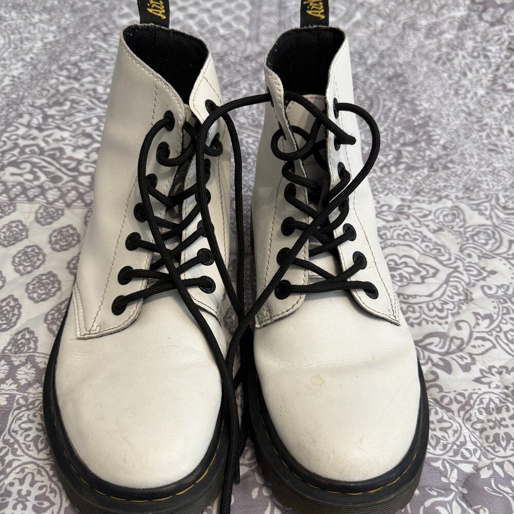 Dr. Martin Air Wair Women's White Boots Size 7
